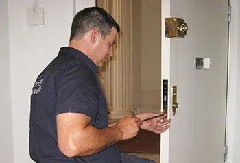 Parker Locksmith Store St Petersburg, FL 727-264-5344 - expert-locksmith